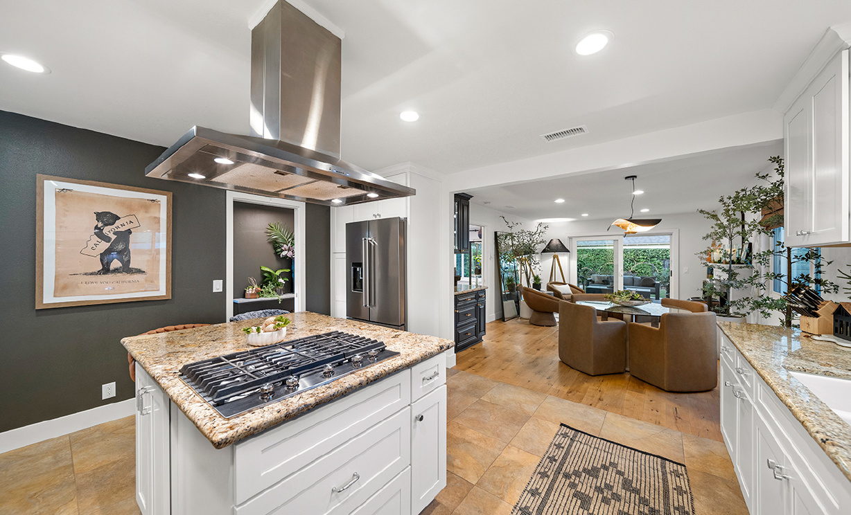 843 Bernard Dr, Fulelrton CA: 