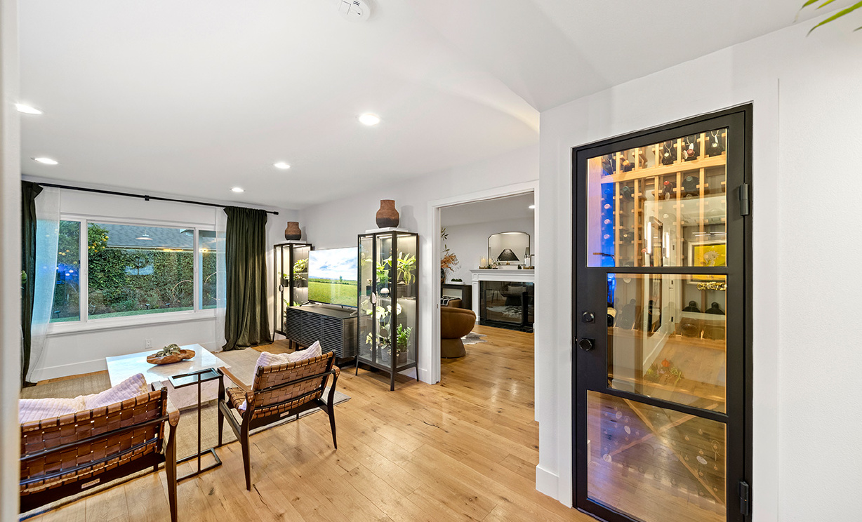 843 Bernard Dr, Fulelrton CA: 