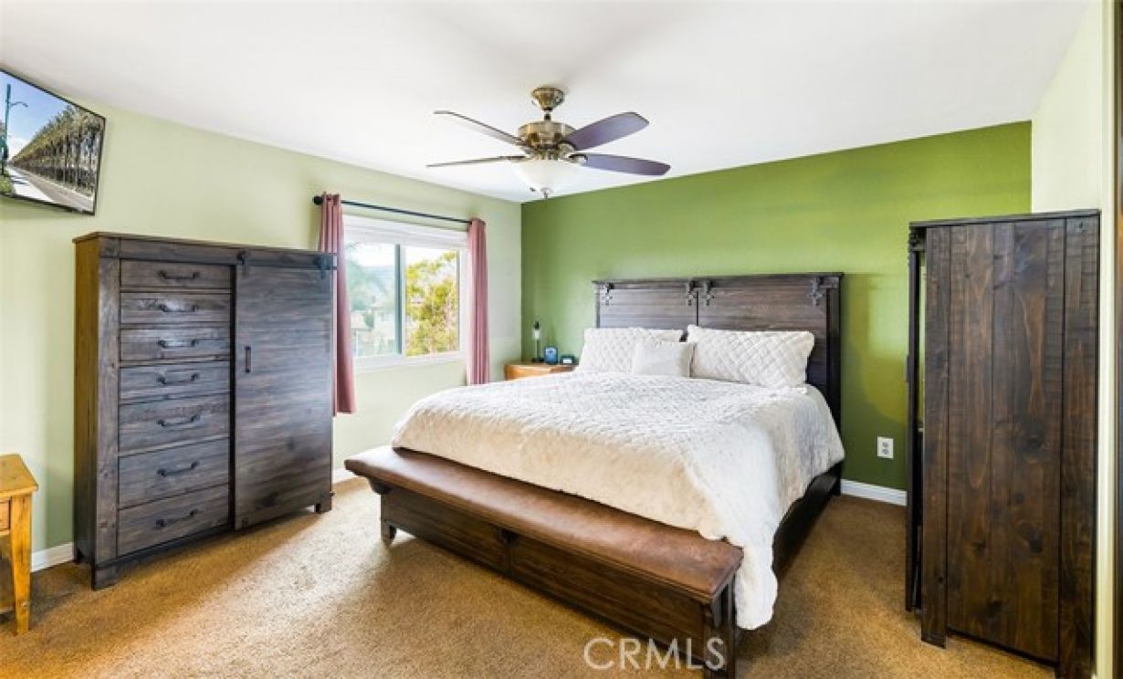 280 S Brookside Court, Anaheim CA: 