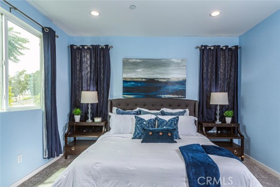 10251 Angel, Los Angeles CA: 