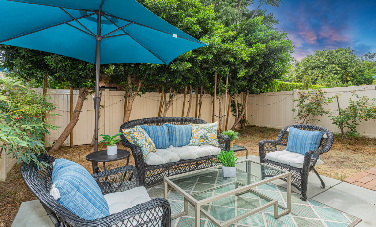 10251 Angel, Los Angeles CA: