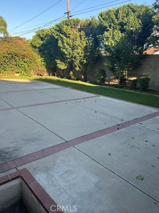 7582 Alhambra, Huntington Beach CA: 