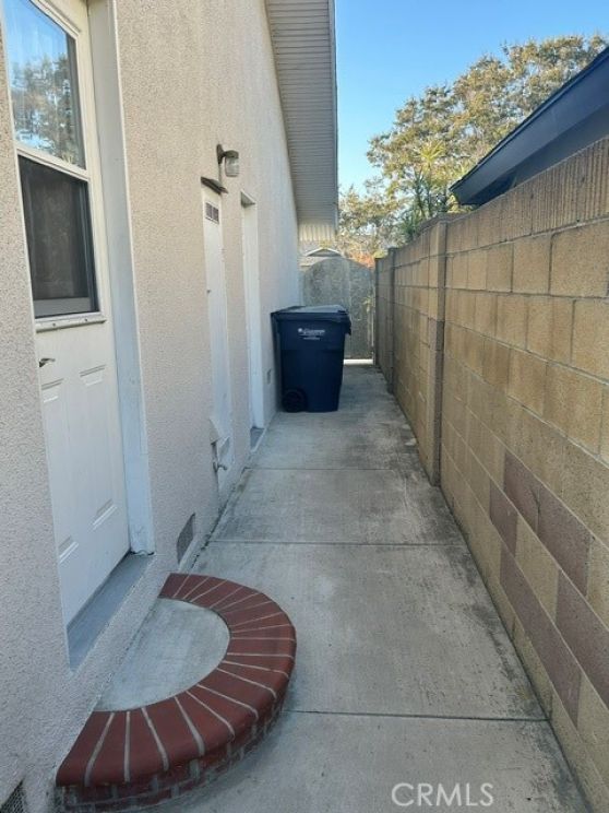 7582 Alhambra, Huntington Beach CA: 