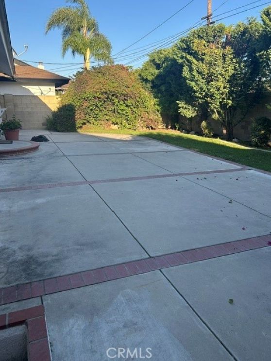 7582 Alhambra, Huntington Beach CA: 