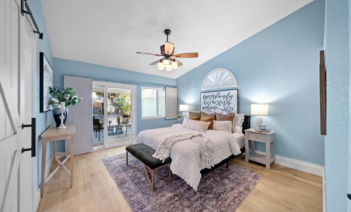 2490 Broken Lance Dr, Norco CA: 