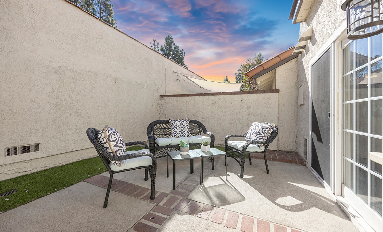 607 Santa Cruz Ct, San Dimas CA: