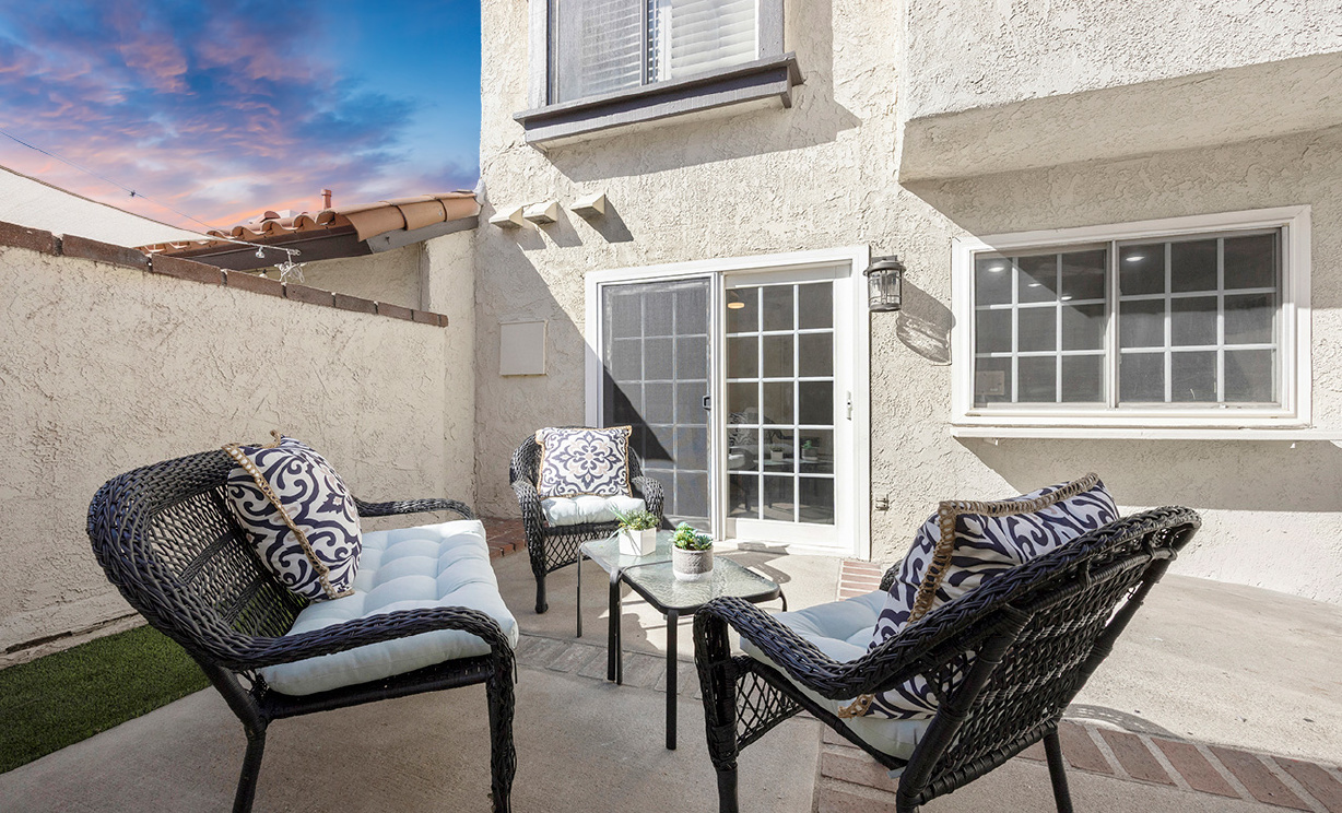 607 Santa Cruz Ct, San Dimas CA:
