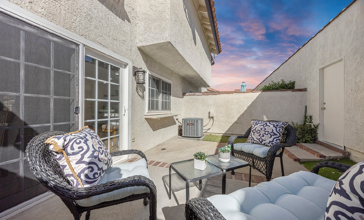 607 Santa Cruz Ct, San Dimas CA: