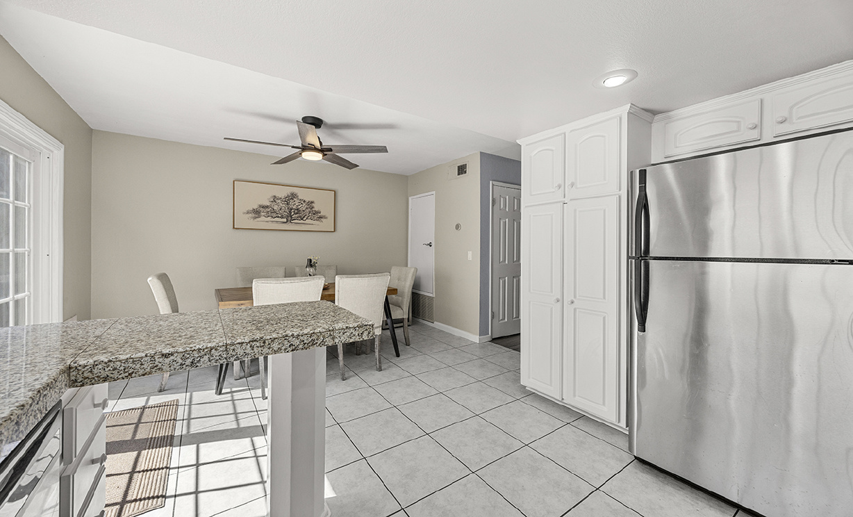 607 Santa Cruz Ct, San Dimas CA: