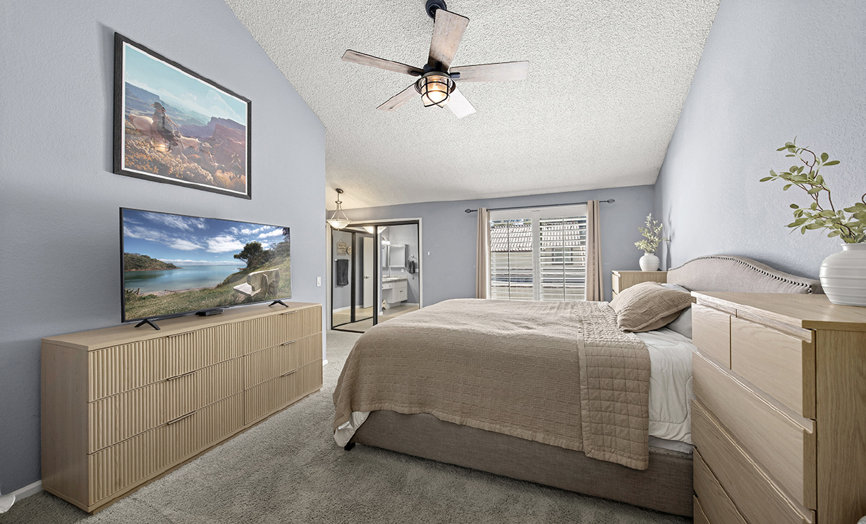 607 Santa Cruz Ct, San Dimas CA: