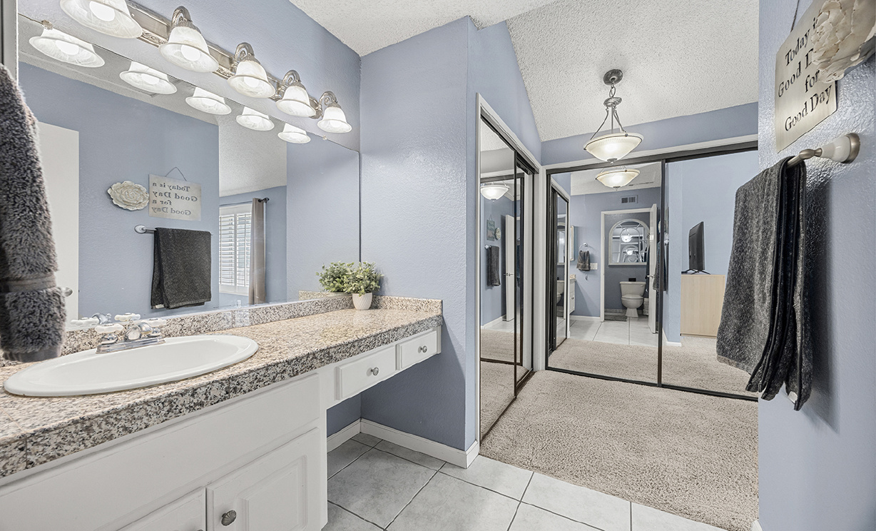 607 Santa Cruz Ct, San Dimas CA:
