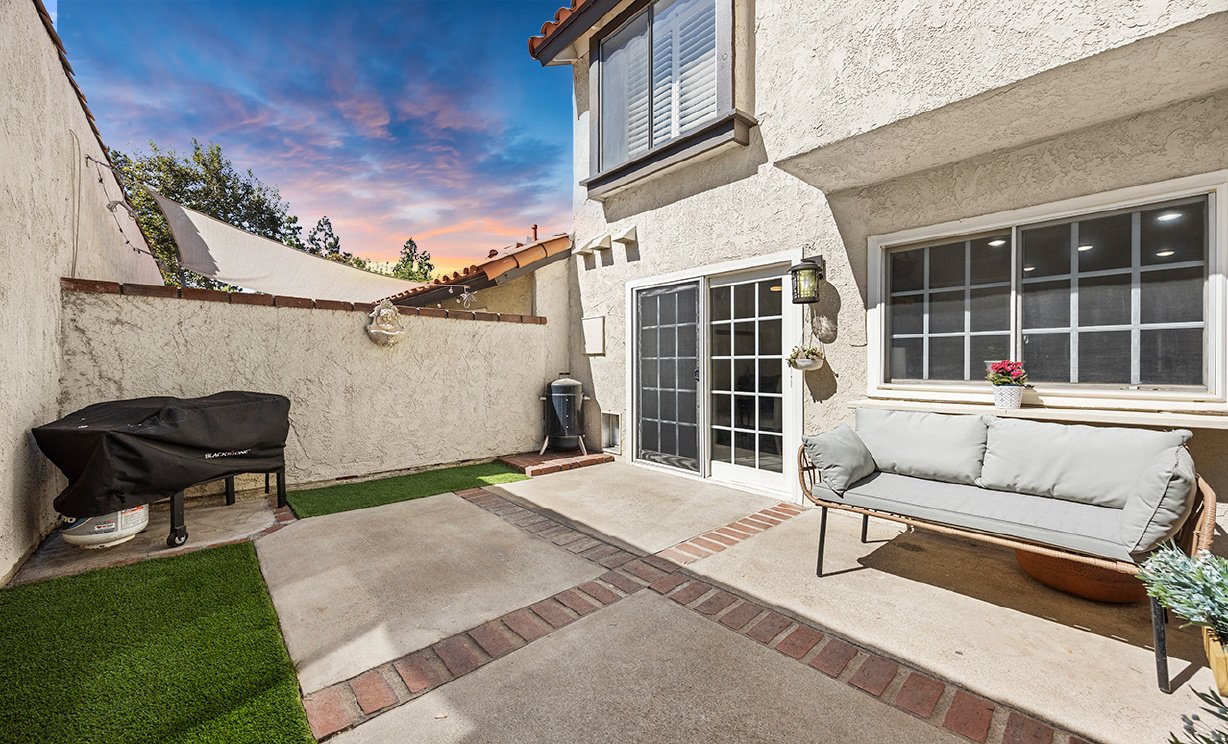 607 Santa Cruz Ct, San Dimas CA: