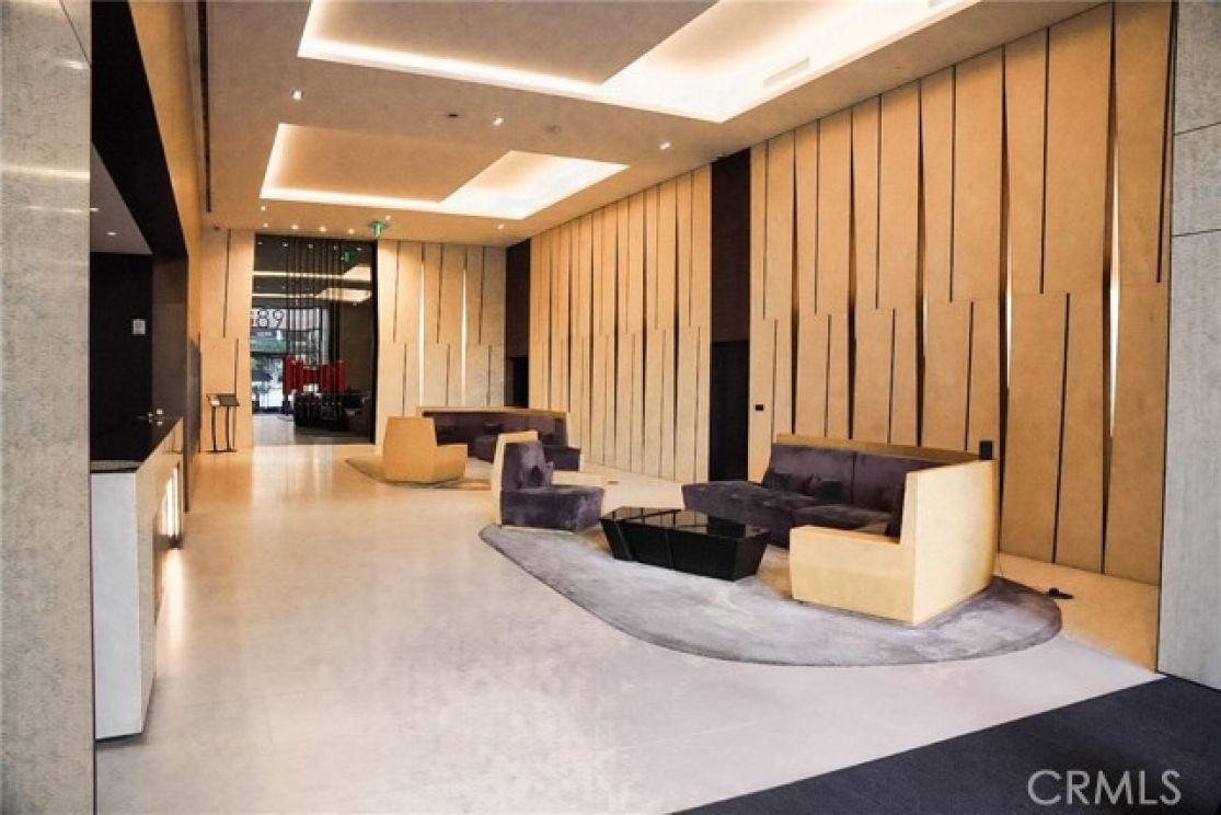 899 Francisco, Los Angeles CA: 
