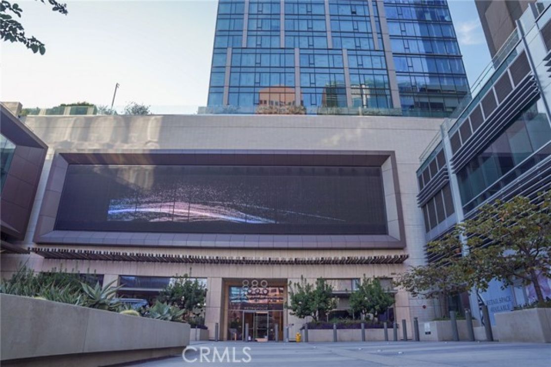 899 Francisco, Los Angeles CA: 