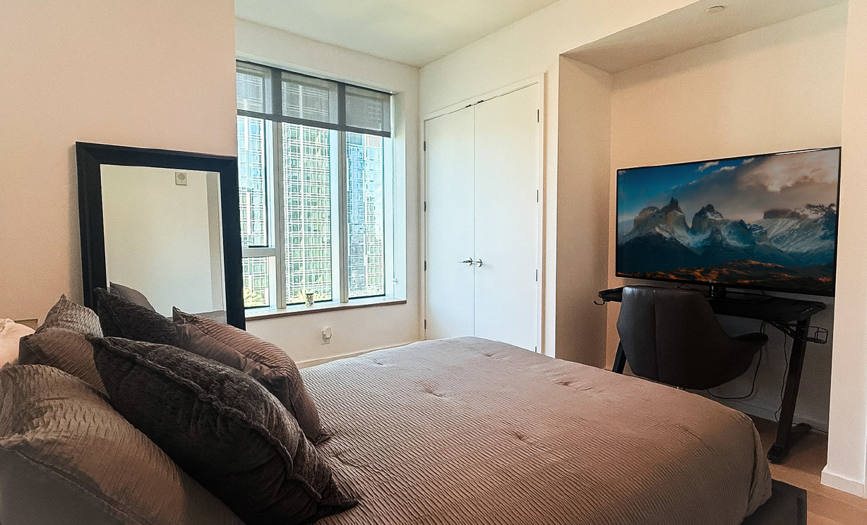 899 Francisco Unit, Los Angeles CA: 