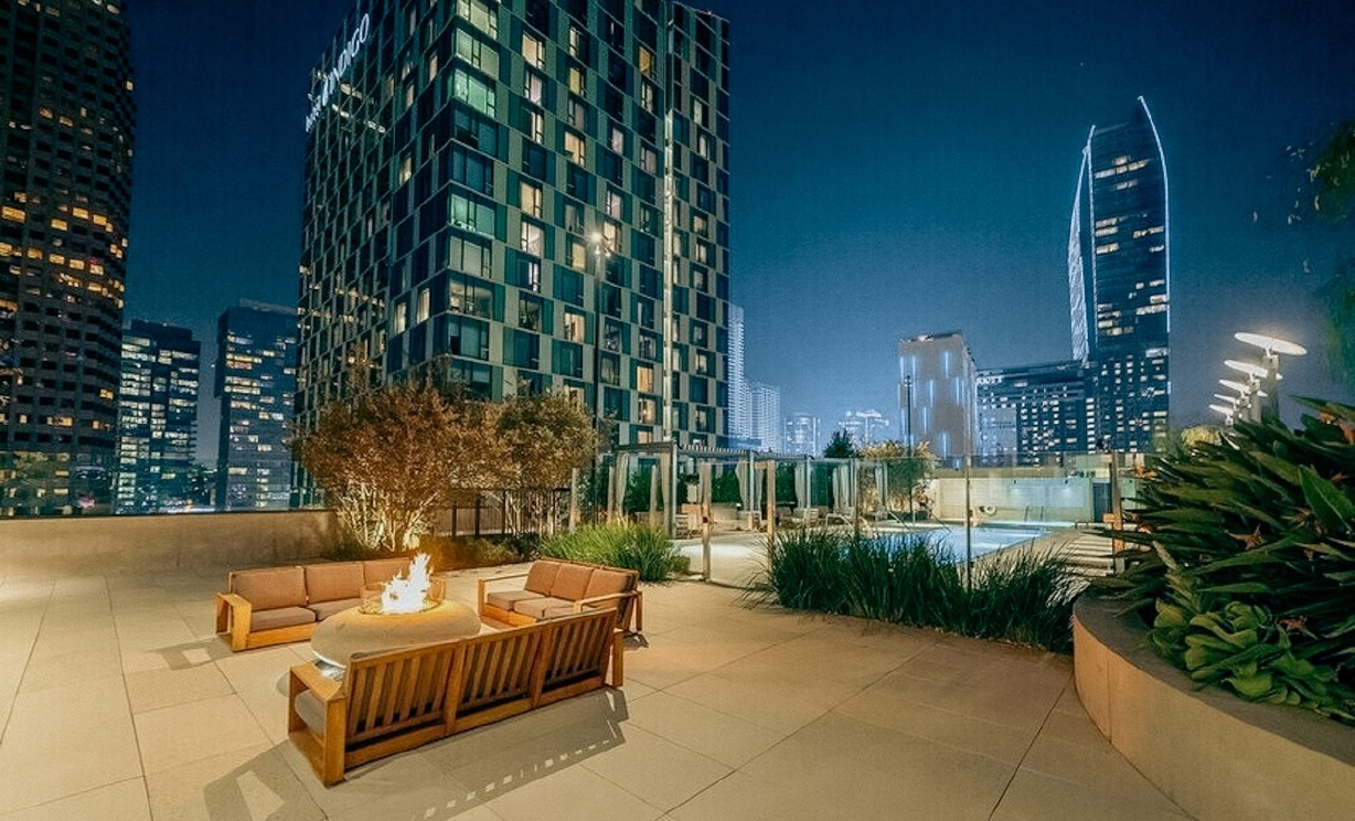899 Francisco Unit, Los Angeles CA: 