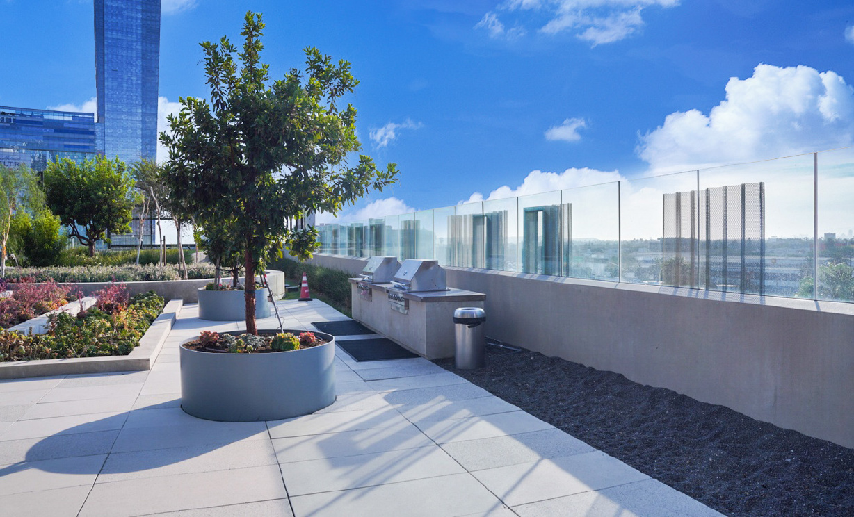 899 Francisco Unit, Los Angeles CA: 