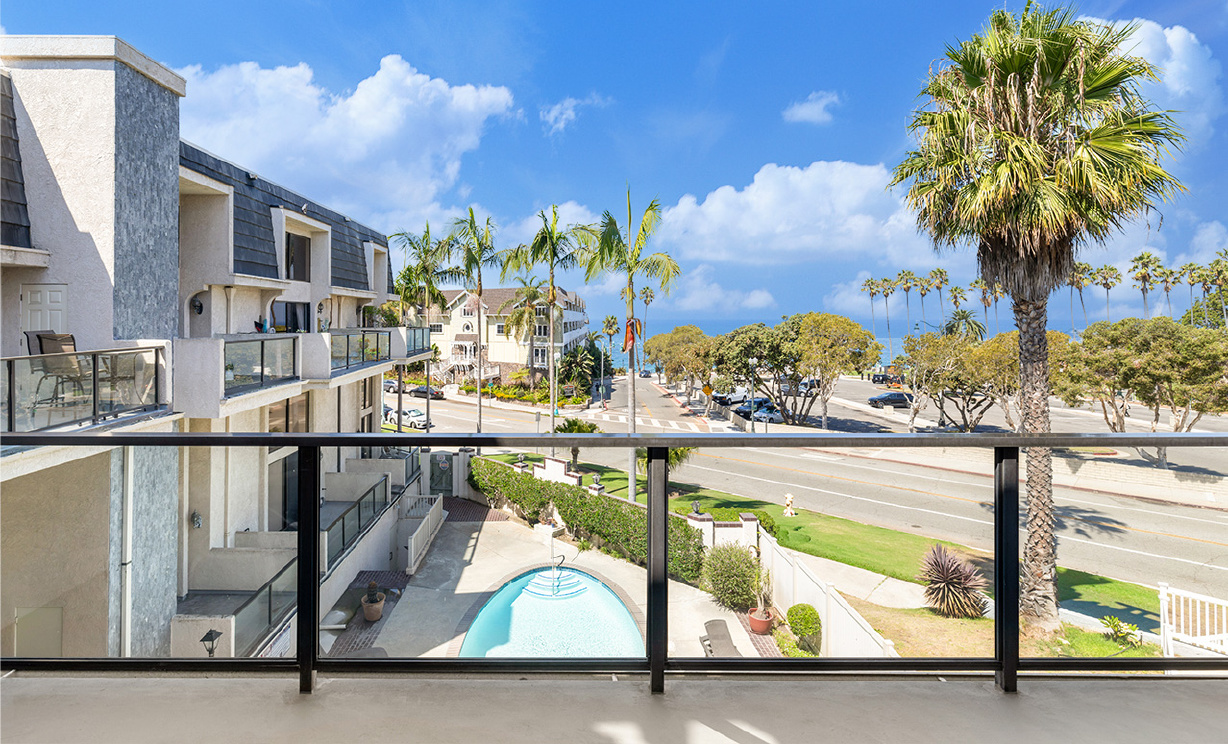 420 Esplanade, Redondo Beach CA: