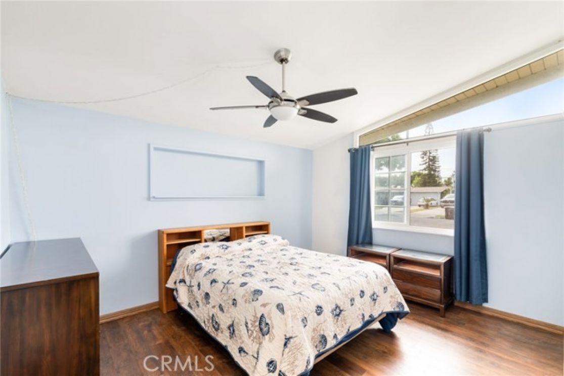 1537 W Edithia, Anaheim CA: 