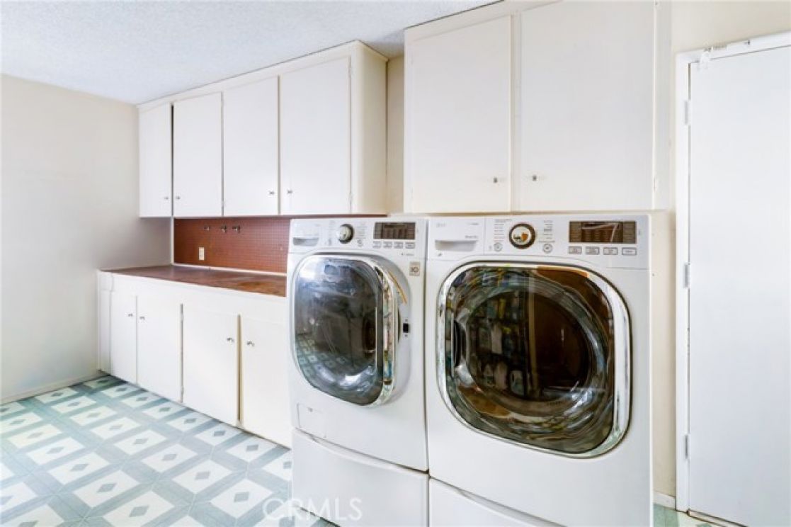 1537 W Edithia, Anaheim CA: 