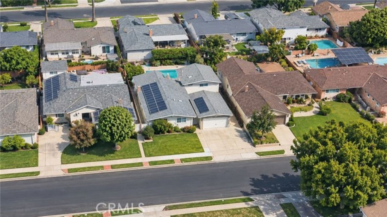 1537 W Edithia, Anaheim CA: 