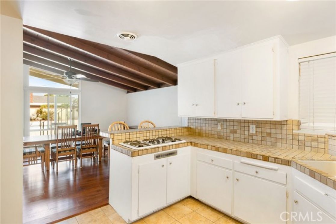 1537 W Edithia, Anaheim CA: 