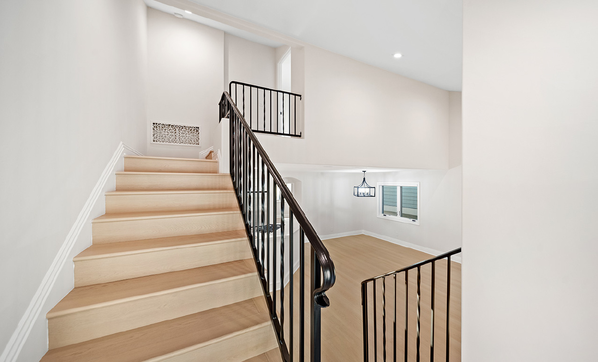 3440 4th Ave, Corona Del Mar CA: