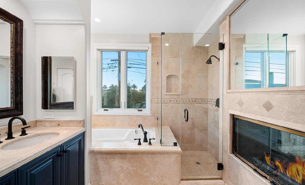 3440 4th Ave, Corona Del Mar CA: