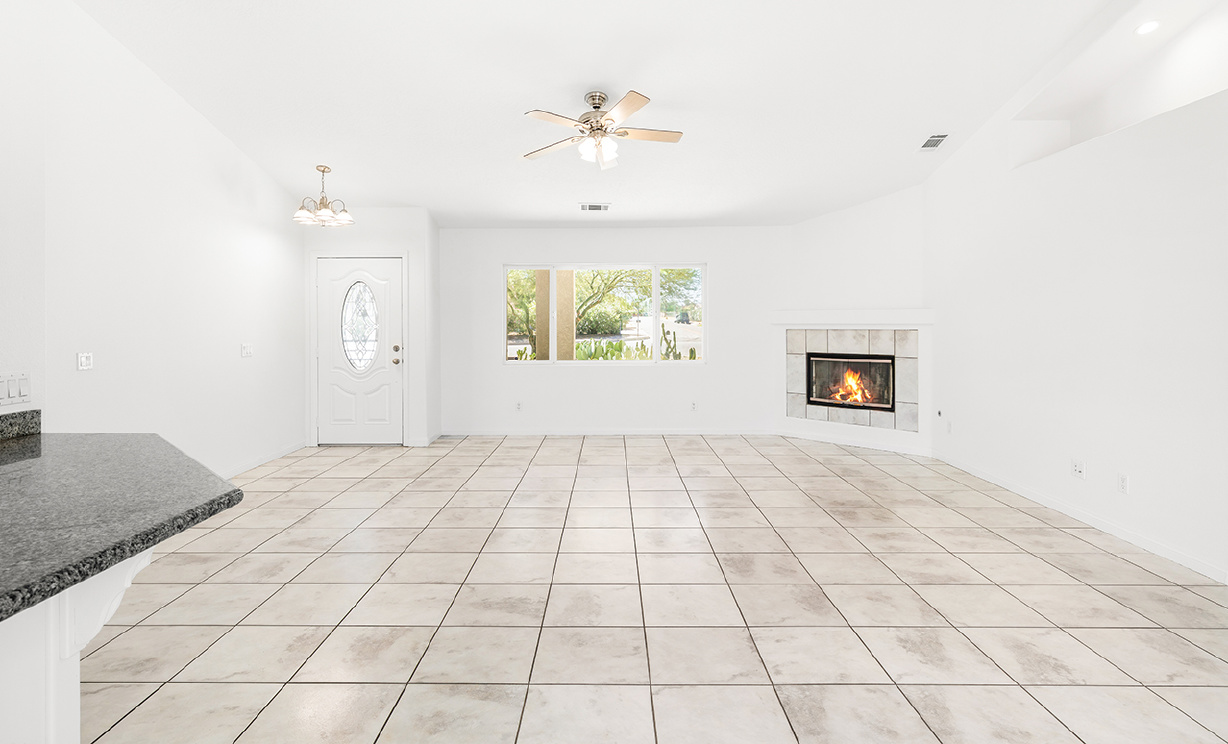 14626 Luna Road, Victorville CA: