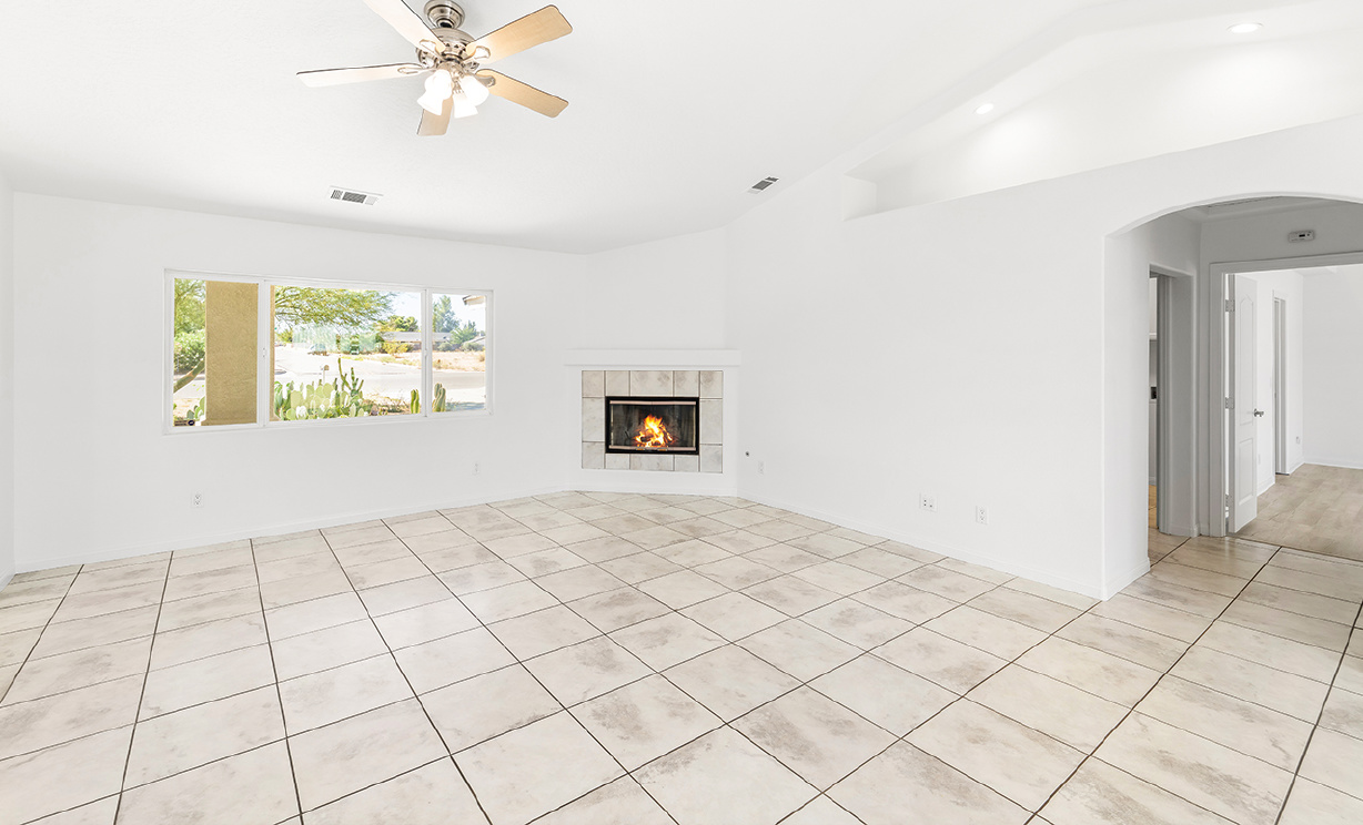 14626 Luna Road, Victorville CA: