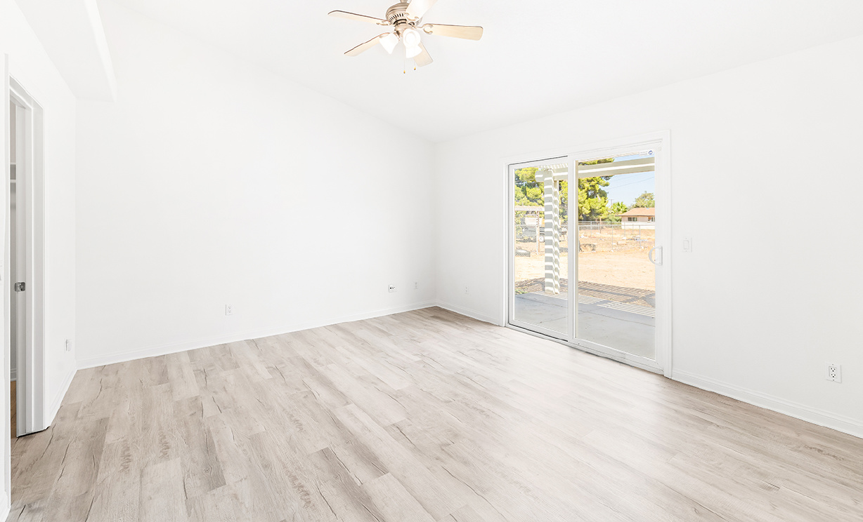 14626 Luna Road, Victorville CA: