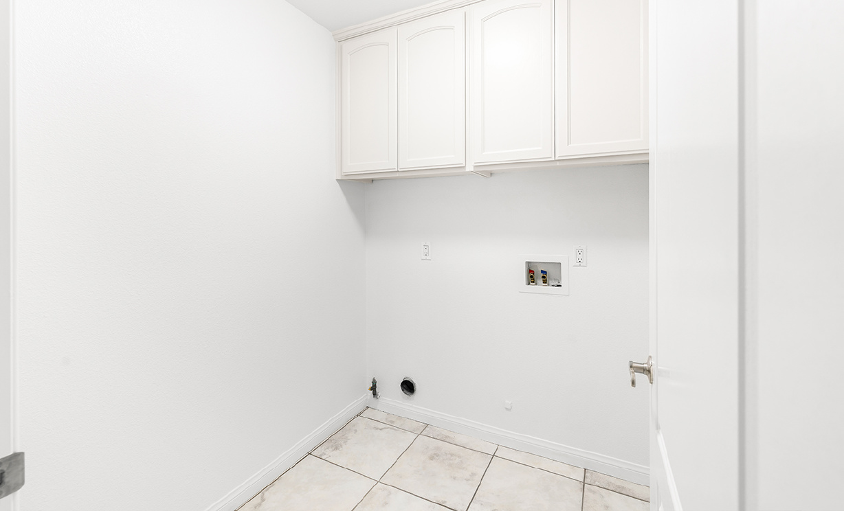 14626 Luna Road, Victorville CA: