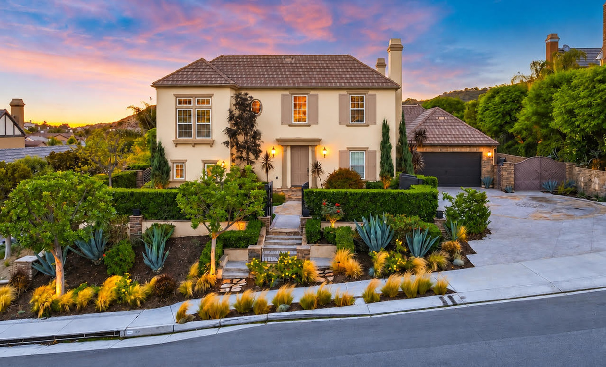 19411 Cleveland Bay Ln, Yorba Linda CA: 