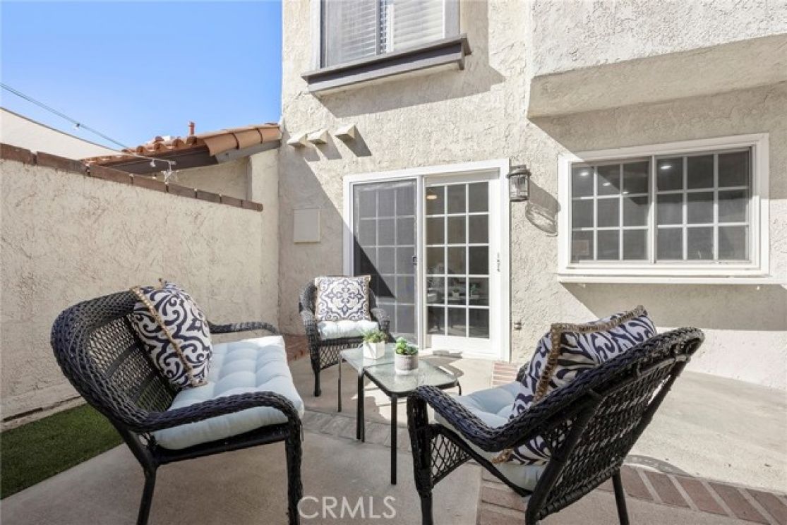 607 Santa Cruz Court, San Dimas CA: 
