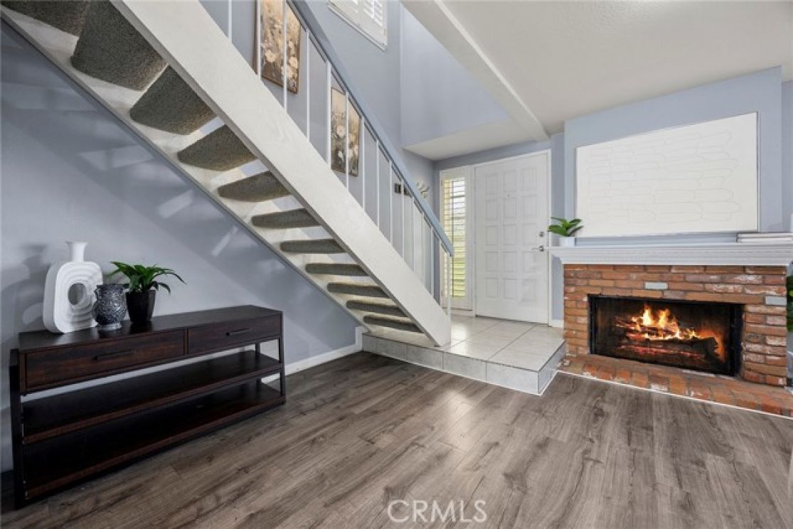 607 Santa Cruz Court, San Dimas CA: 