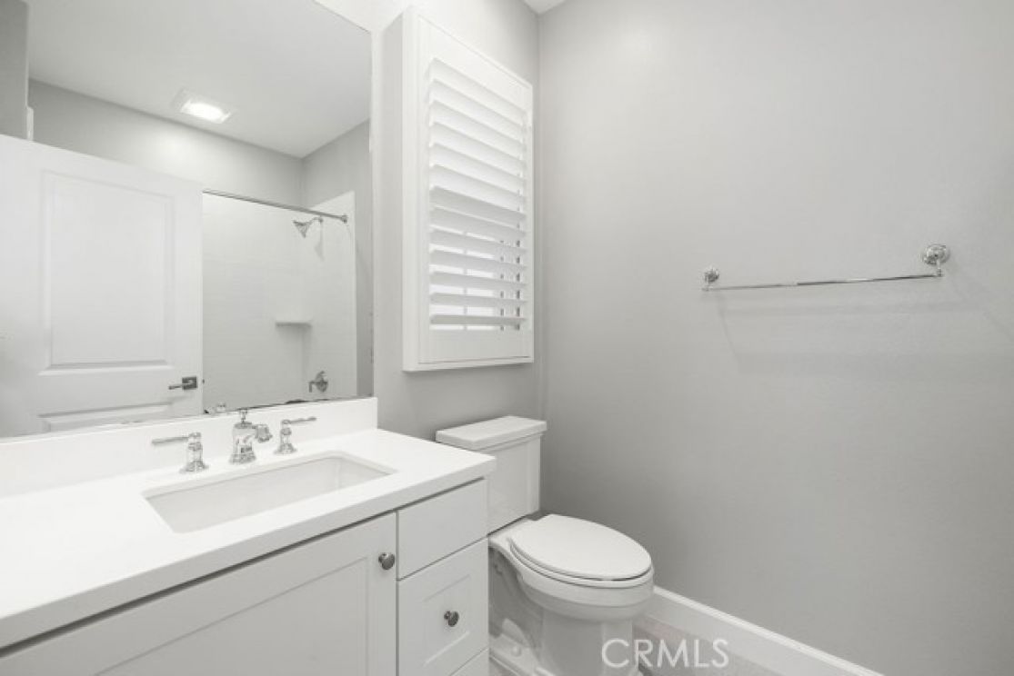 120 Baja, Irvine CA: