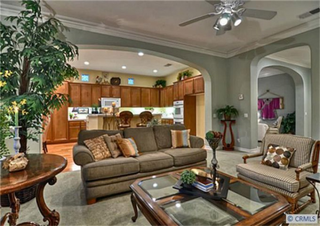 2583 Nixon Way, Fullerton CA: