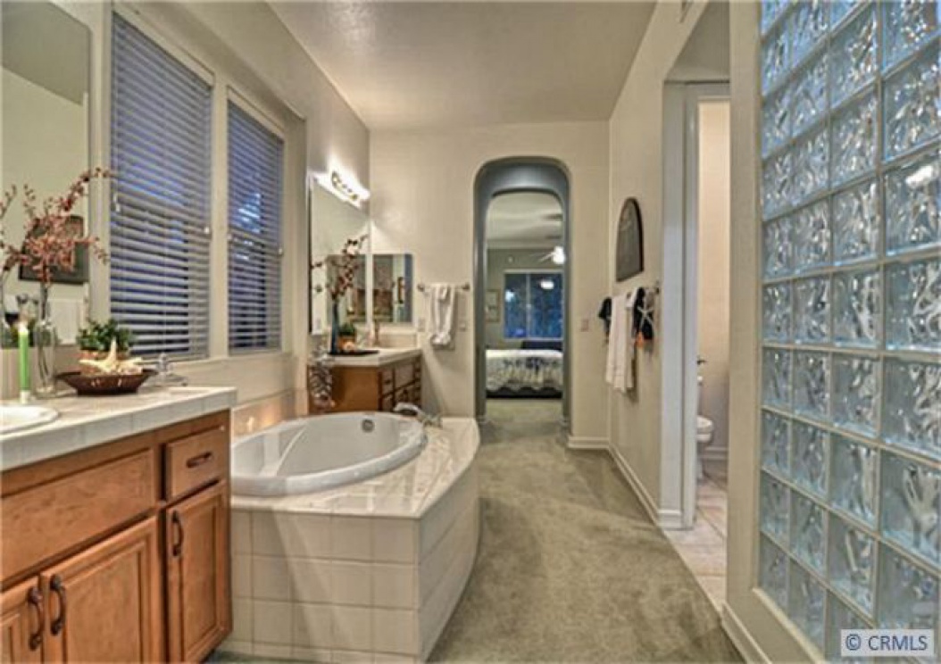 2583 Nixon Way, Fullerton CA: