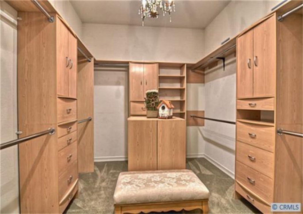 2583 Nixon Way, Fullerton CA: