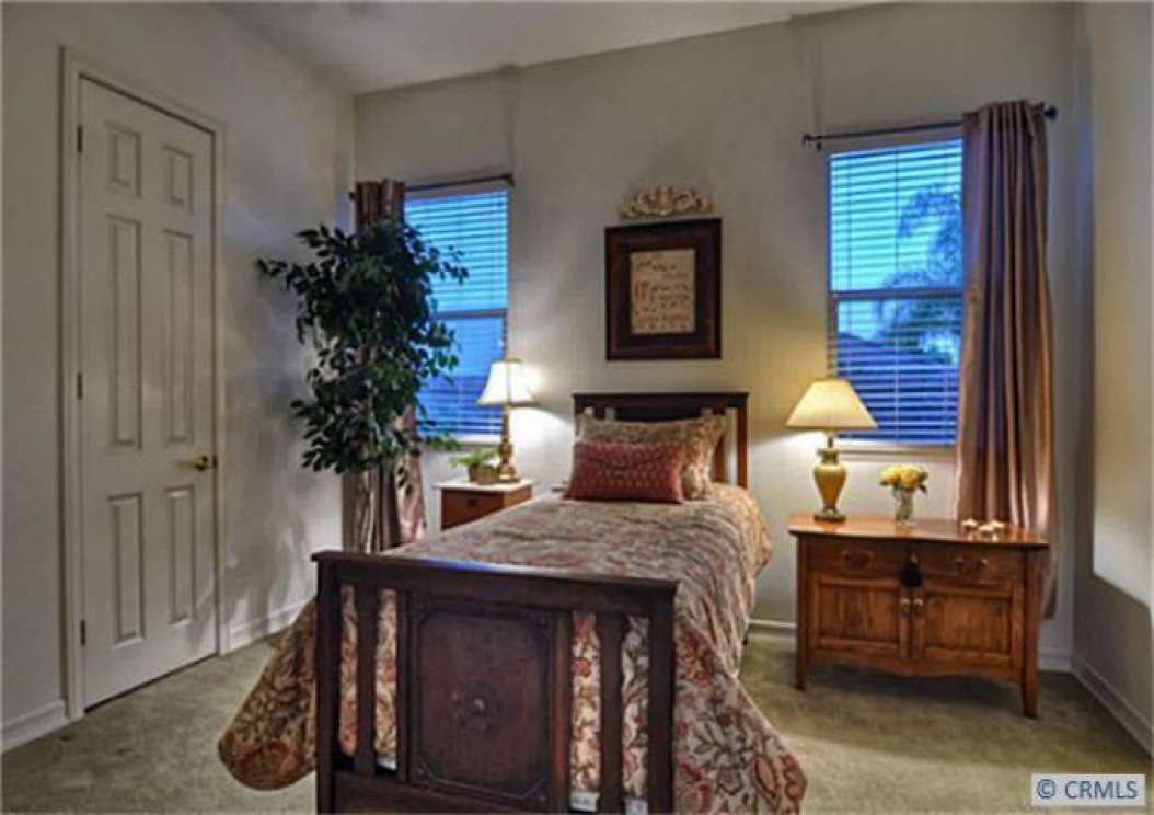 2583 Nixon Way, Fullerton CA: