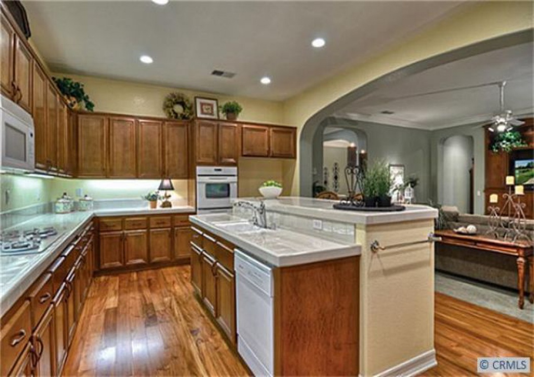 2583 Nixon Way, Fullerton CA: