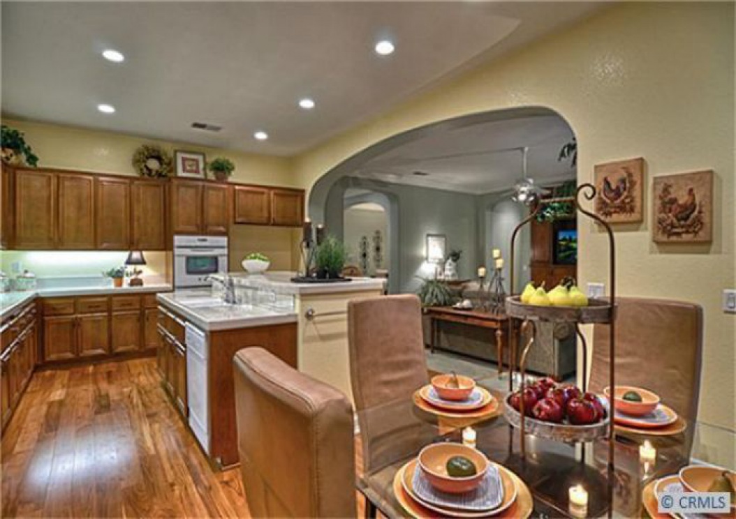 2583 Nixon Way, Fullerton CA: