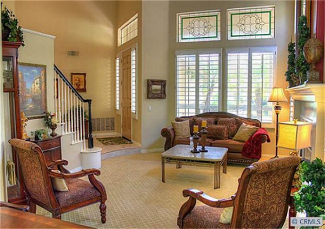 956 S Creekview Ln, Anaheim Hills CA: 