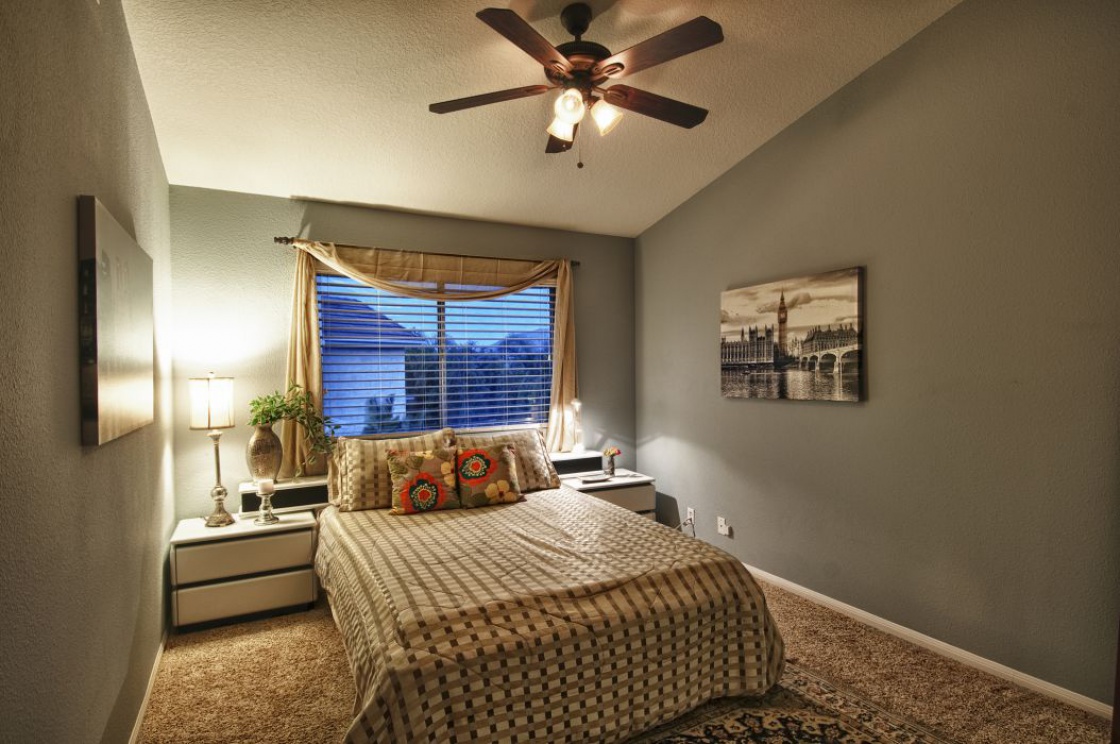 726 South Heatherglen Circle , Anaheim Hills CA: 