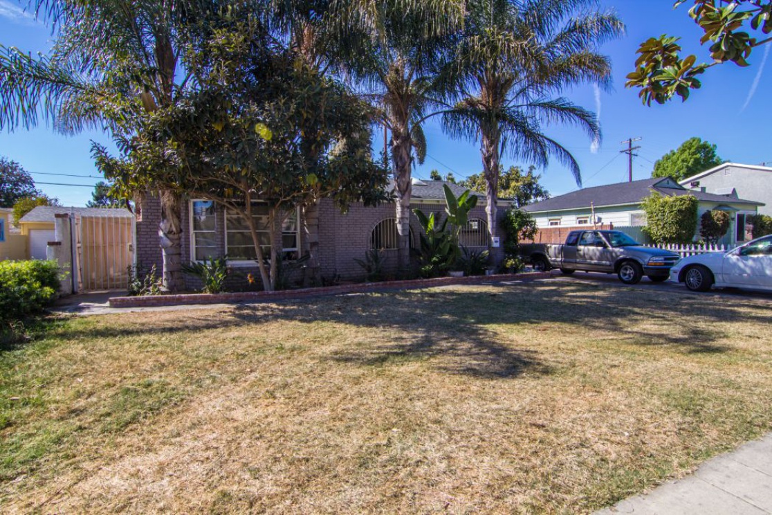 1308 North Flower Street, Santa Ana CA: 
