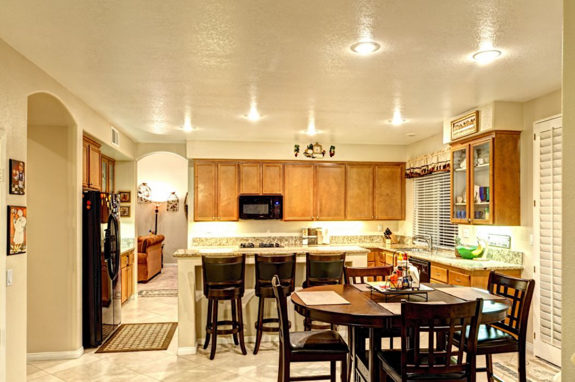 35265 El Diamante Drive , Wildomar CA: 