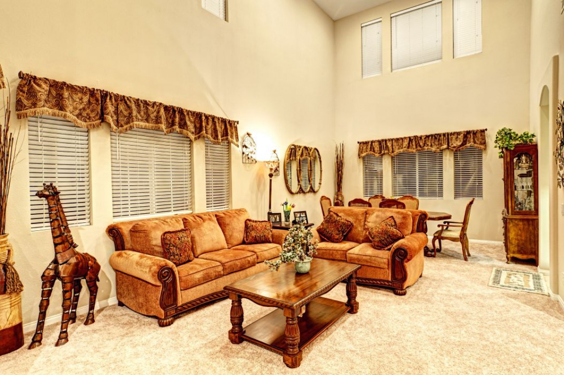 35265 El Diamante Drive , Wildomar CA: 