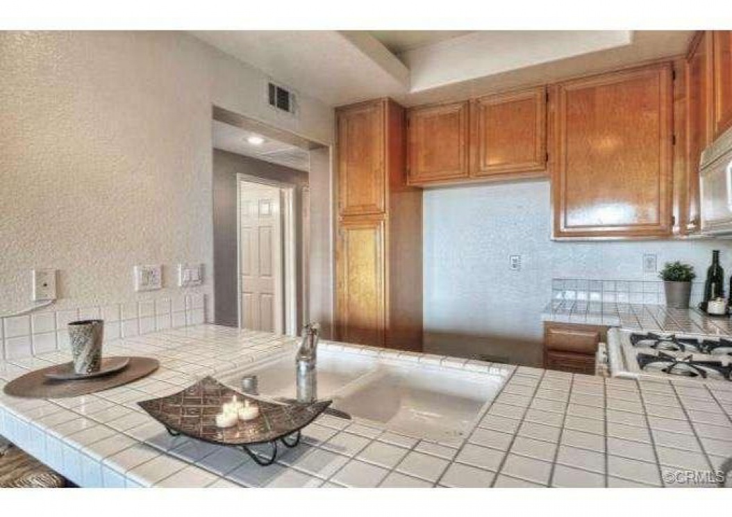 1041 South San Marino Way , Anaheim Hills CA: 
